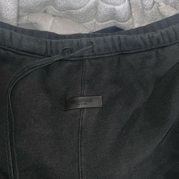 Essentials sweatpants - Picture 1 of 4